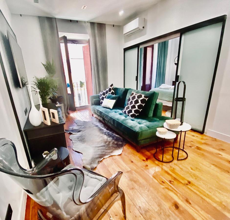 Apartamento De Diseno En Malasana Junto A Gran Via Madrid Bagian luar foto